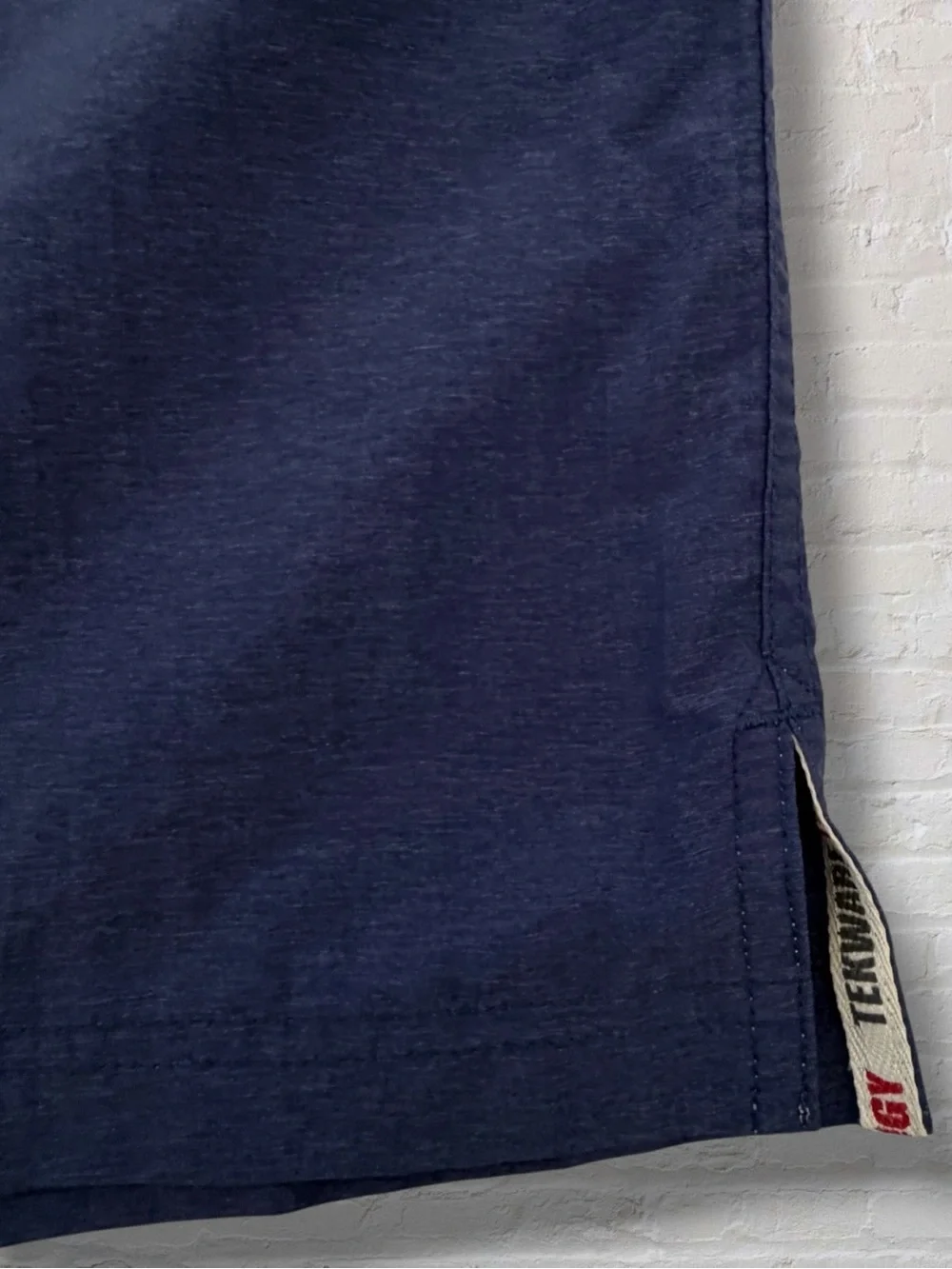 The North Face Men’s Medium Short Sleeve Blue Utility Shirt Hidden Zip Pocket